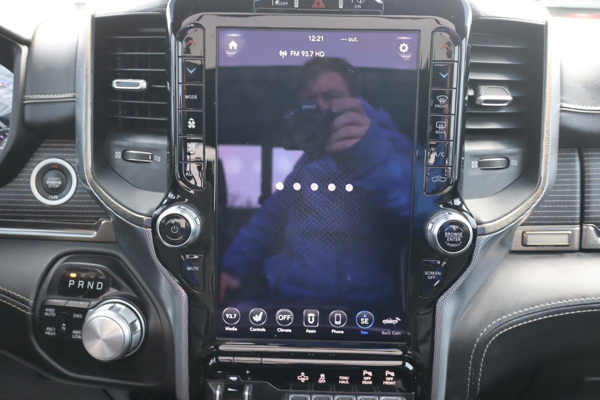 Used 2020 RAM 1500 Limited image 13