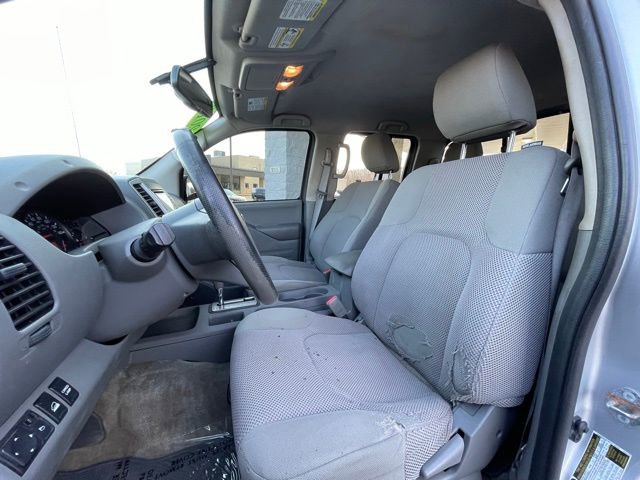 Used 2018 Nissan Frontier SV w/ Value Truck Package image 12