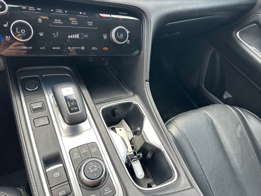 Used 2023 INFINITI QX60 Luxe w/ Performance Audio Package image 33