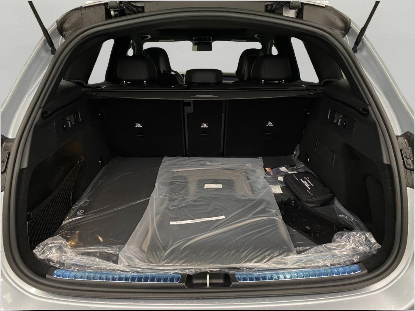 New 2026 Mercedes-Benz GLC 300 4MATIC image 38