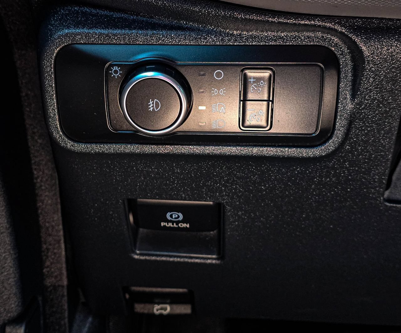 Used 2022 Ford Bronco Black Diamond AWD/4WD image 28