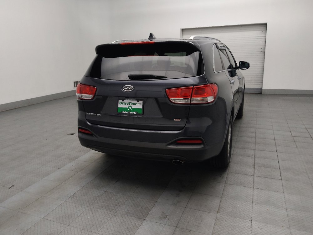 Used 2018 Kia Sorento LX FWD image 9