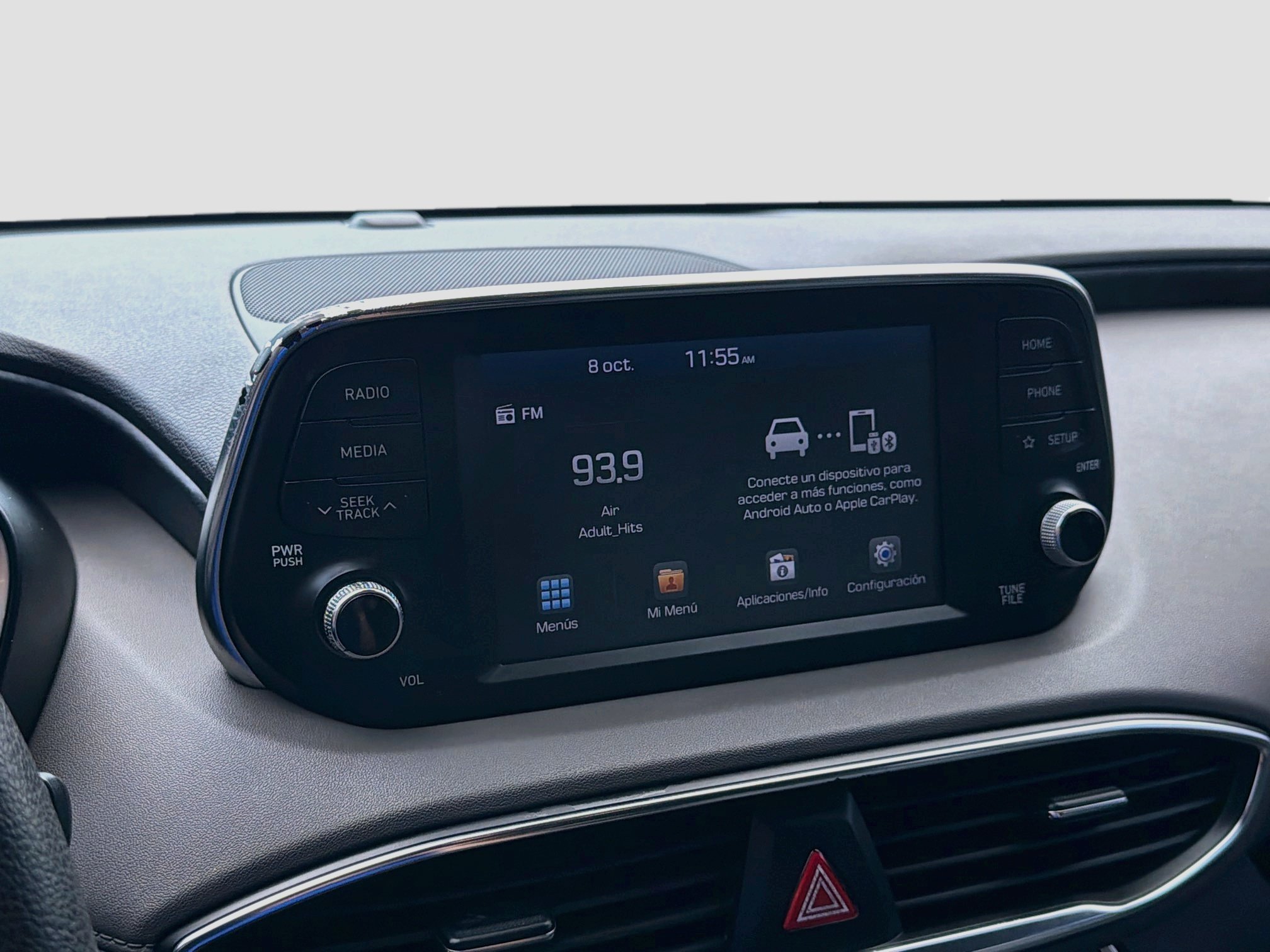Used 2019 Hyundai Santa Fe SEL FWD image 10