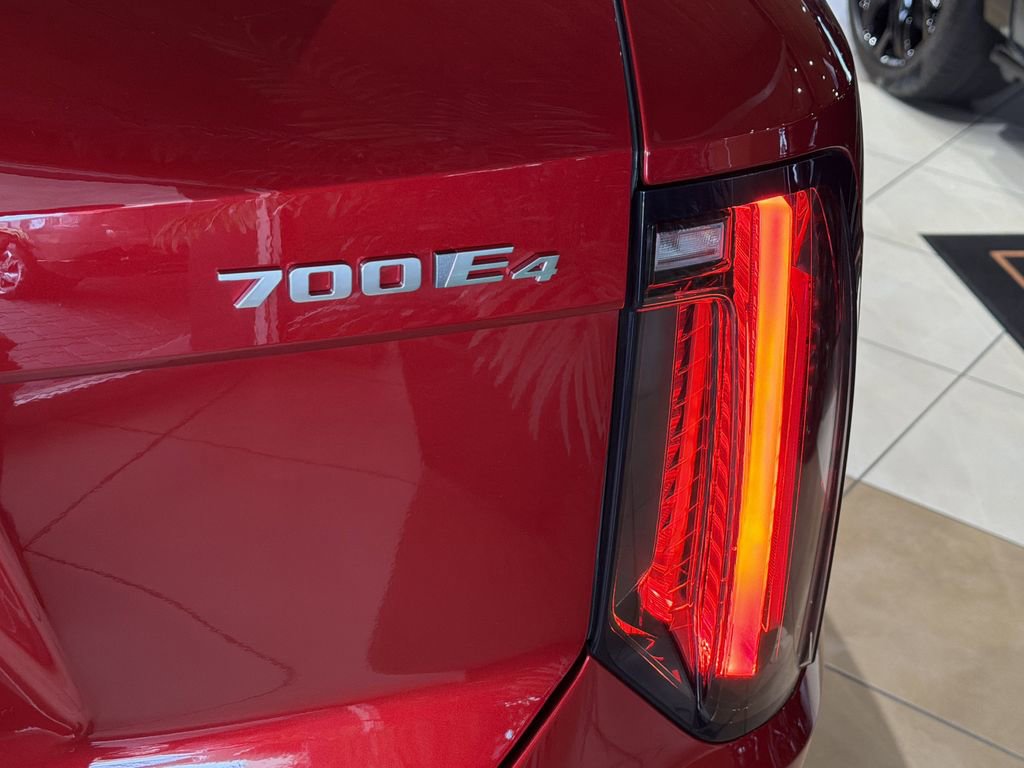 New 2026 Cadillac Optiq Luxury 1 AWD/4WD image 7