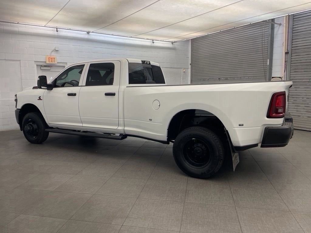 New 2026 RAM 3500 Tradesman AWD/4WD image 5