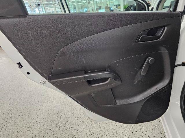 Used 2018 Chevrolet Sonic LT FWD image 23