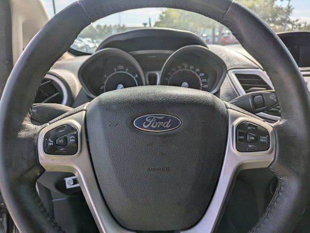 Used 2013 Ford Fiesta SE image 12
