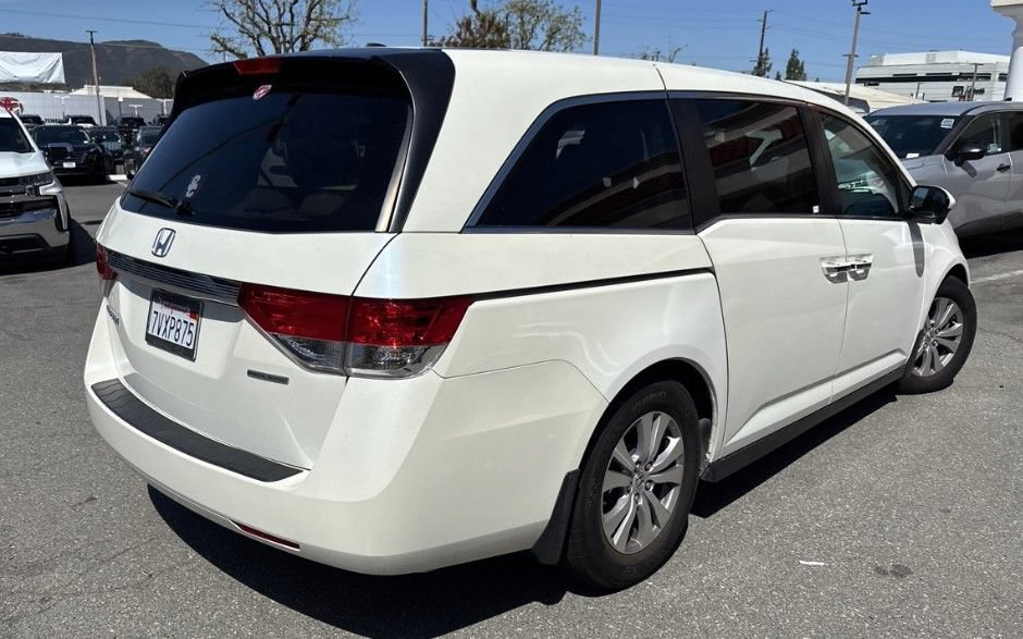 Used 2016 Honda Odyssey SE image 4