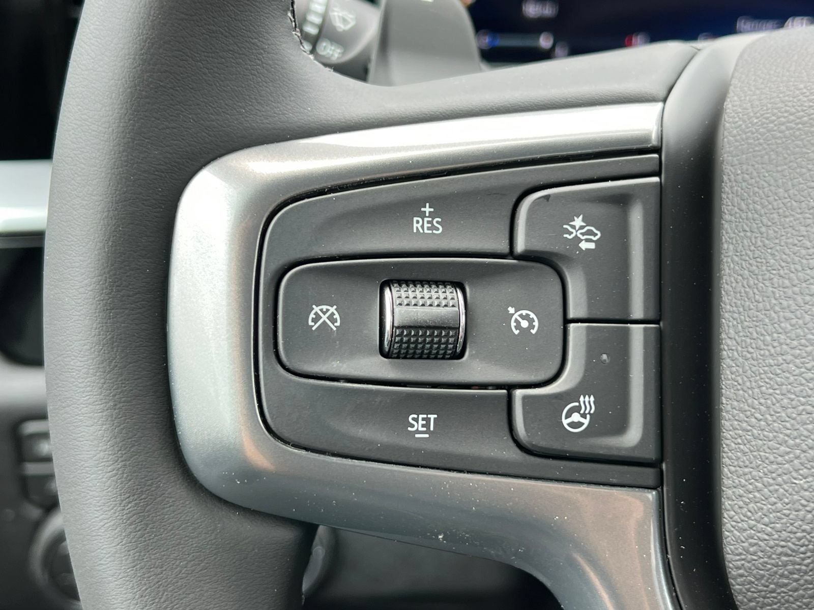 New 2026 Chevrolet Silverado 1500 RST w/ Dark Appearance Package AWD/4WD image 26