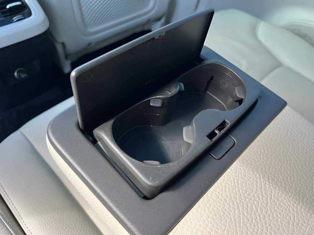 Used 2019 Volvo XC90 T5 Momentum w/ Protection Package Premier AWD/4WD image 20