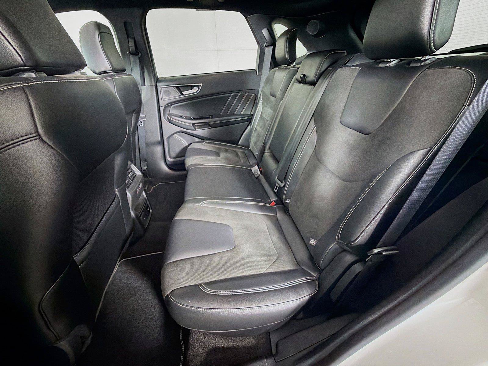 Used 2020 Ford Edge ST w/ Equipment Group 401A AWD/4WD image 26