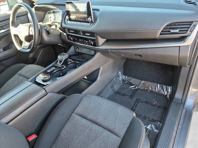 Used 2026 Nissan Rogue SV AWD/4WD image 21