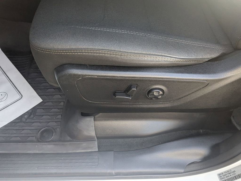 Used 2021 RAM 1500 Lone Star image 17