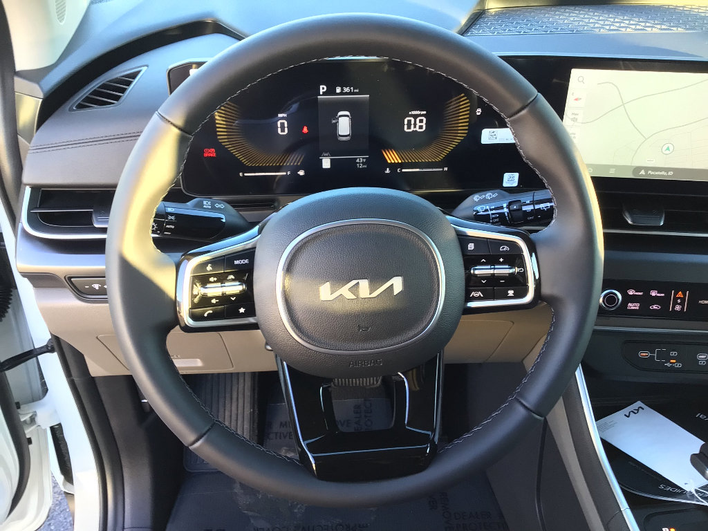 New 2026 Kia Carnival LX image 11