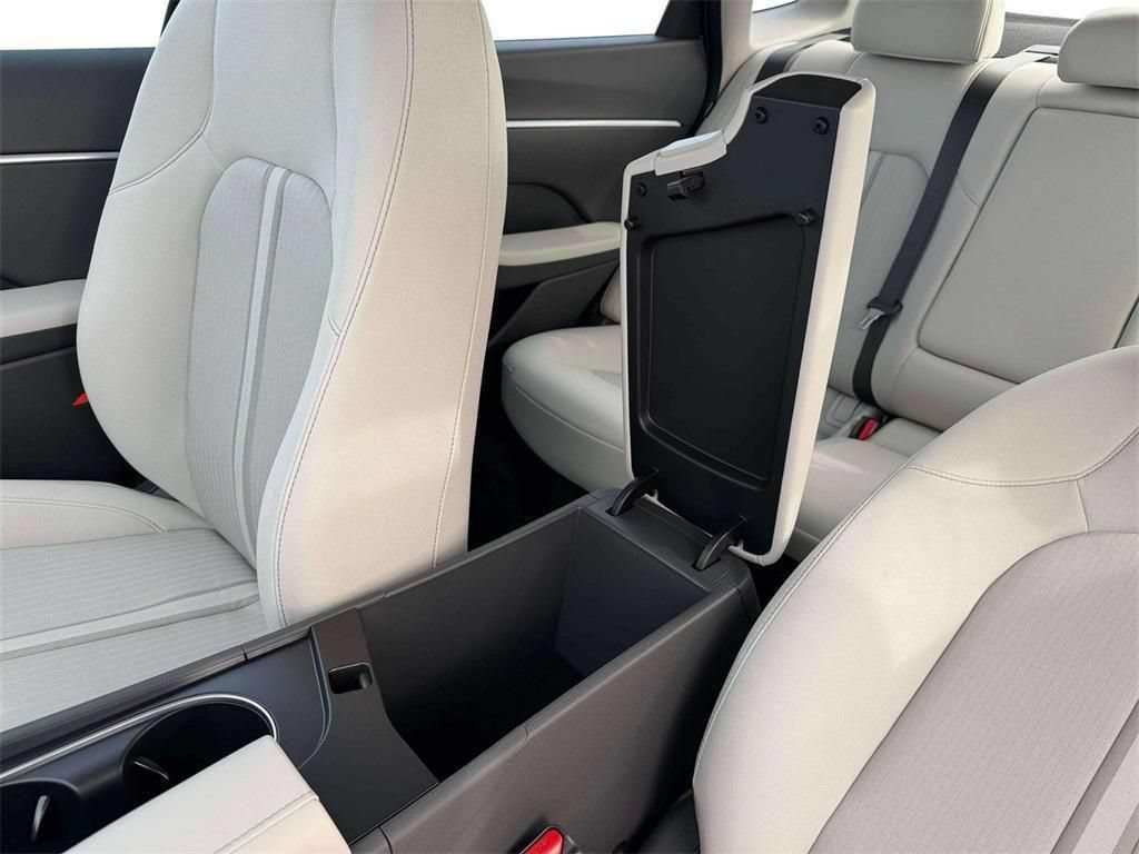 New 2026 Hyundai Sonata SEL FWD image 18