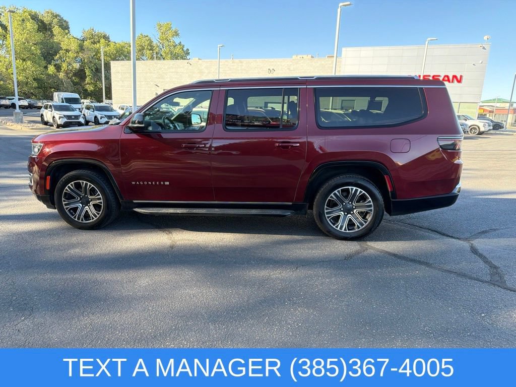 Used 2023 Jeep Wagoneer L Series II AWD/4WD image 7