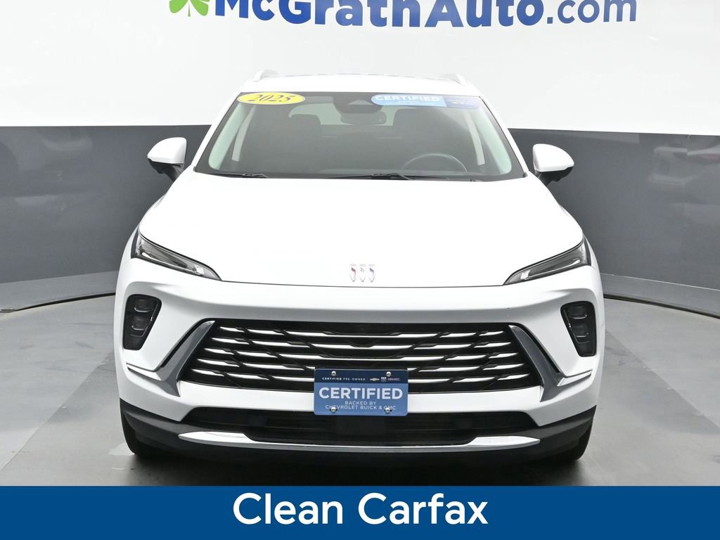 Certified 2025 Buick Envision Preferred image 3