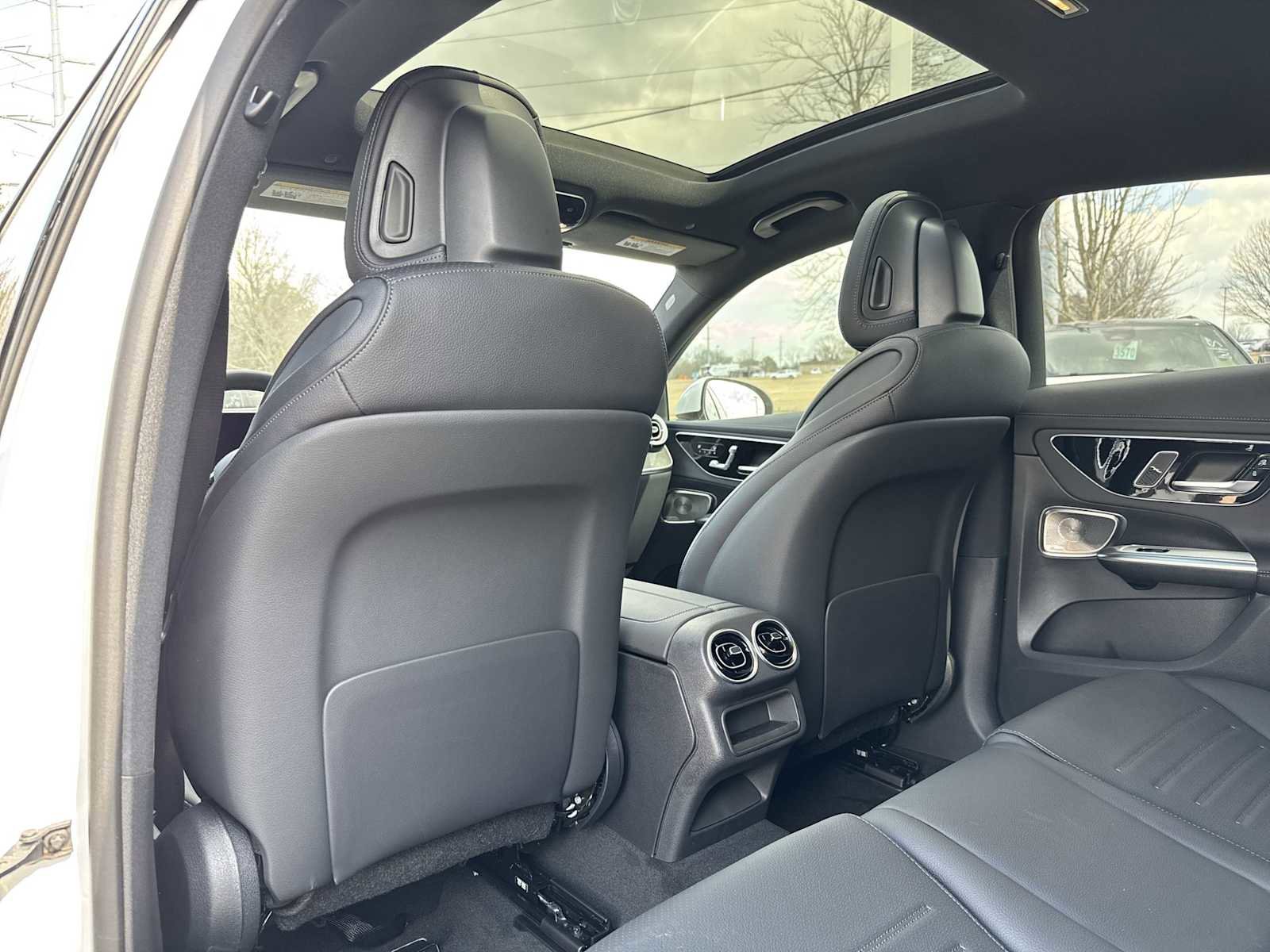 New 2026 Mercedes-Benz GLC 300 4MATIC image 16