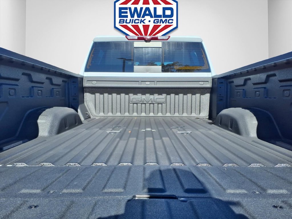 New 2026 GMC Sierra 2500 Denali w/ Denali Reserve Package AWD/4WD image 9