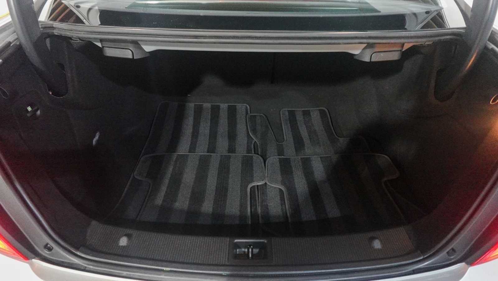 Used 2015 Mercedes-Benz C 250 Coupe image 42