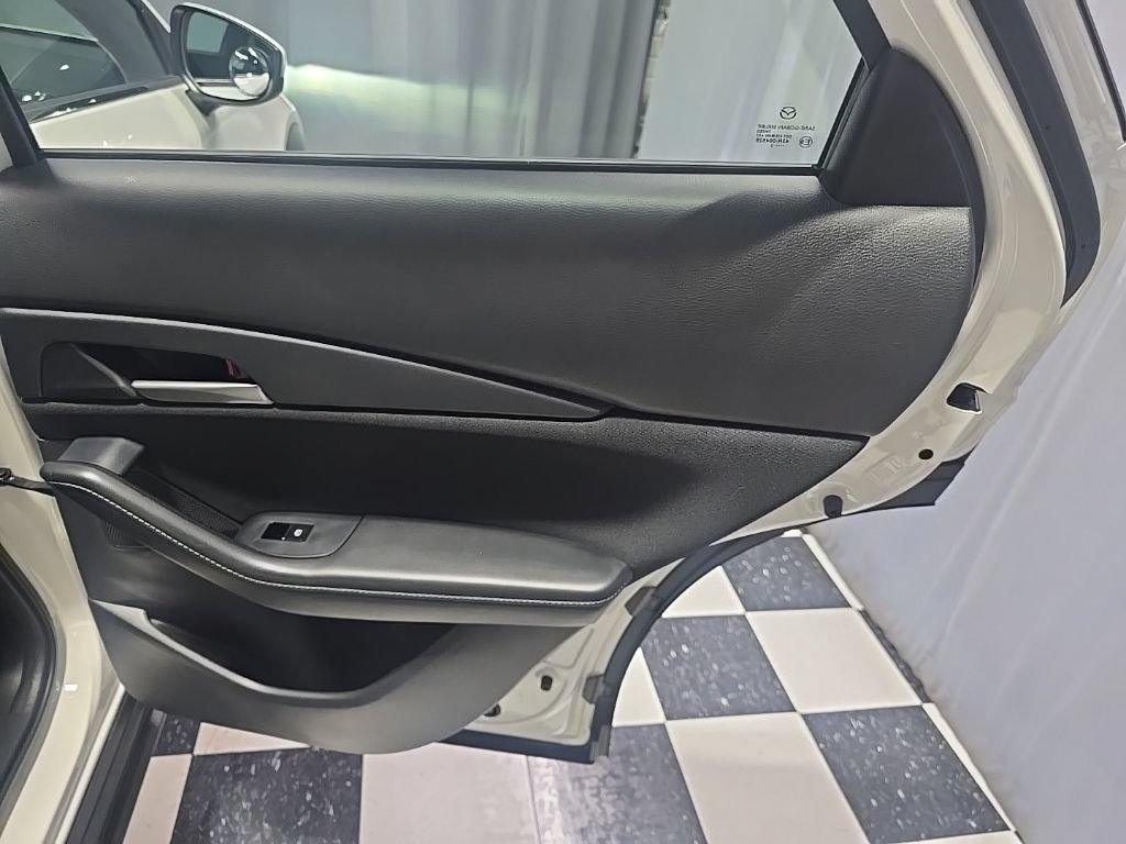 Used 2023 MAZDA CX-30 AWD 2.5 S image 10