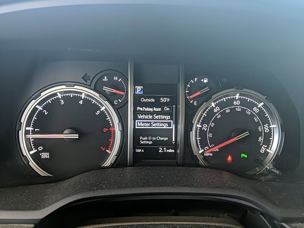 Used 2023 Toyota 4Runner Limited image 25