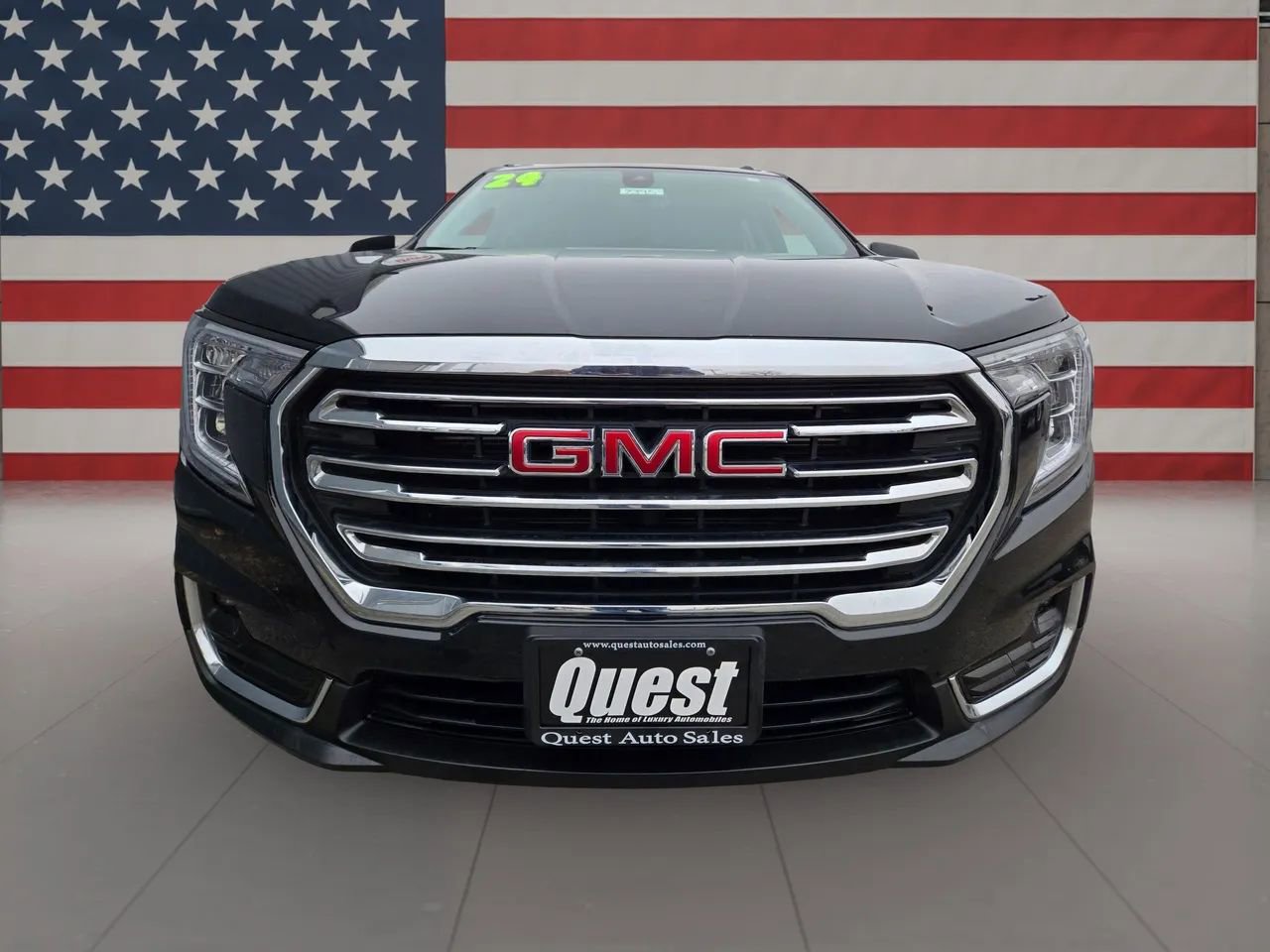 Used 2024 GMC Terrain SLT image 19