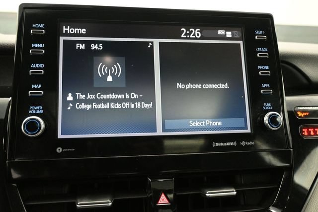 Used 2021 Toyota Camry XLE FWD image 11