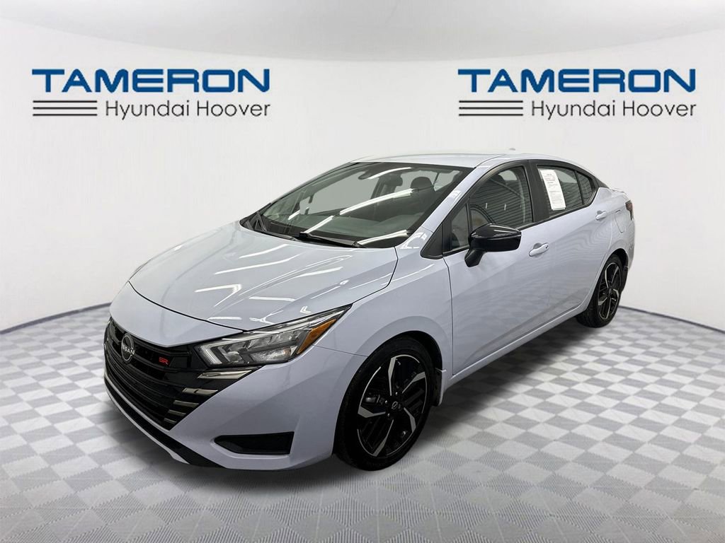 Used 2023 Nissan Versa SR w/ Trunk Package image 1