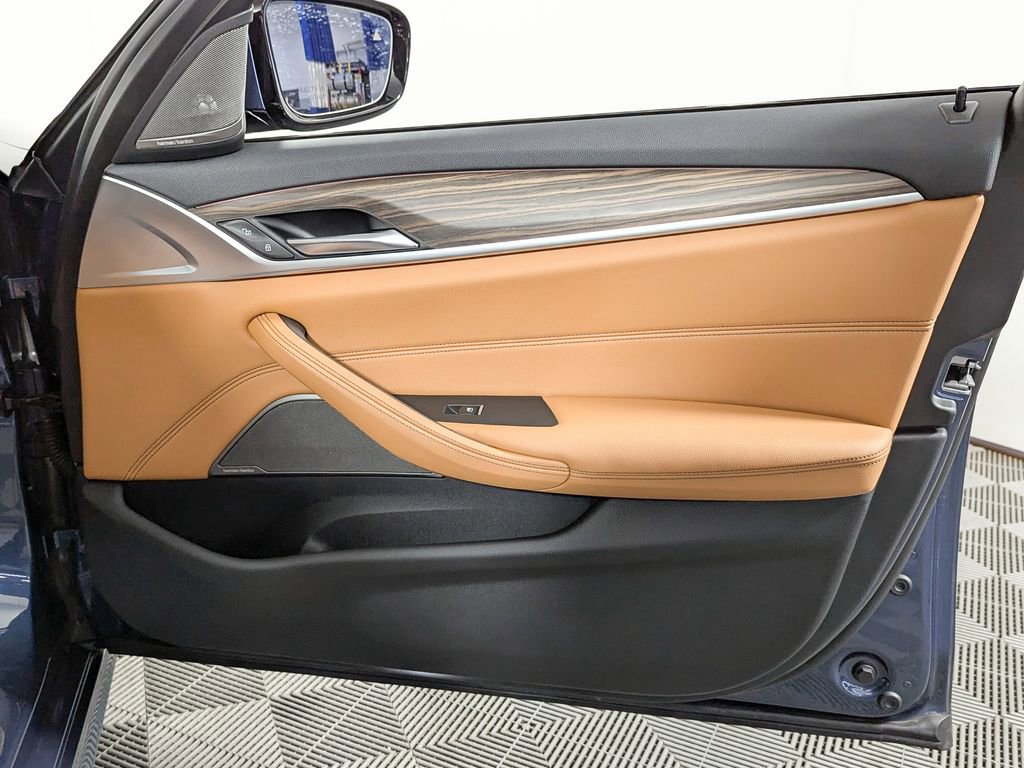 Certified 2023 BMW 530i xDrive w/ M Sport Package image 31