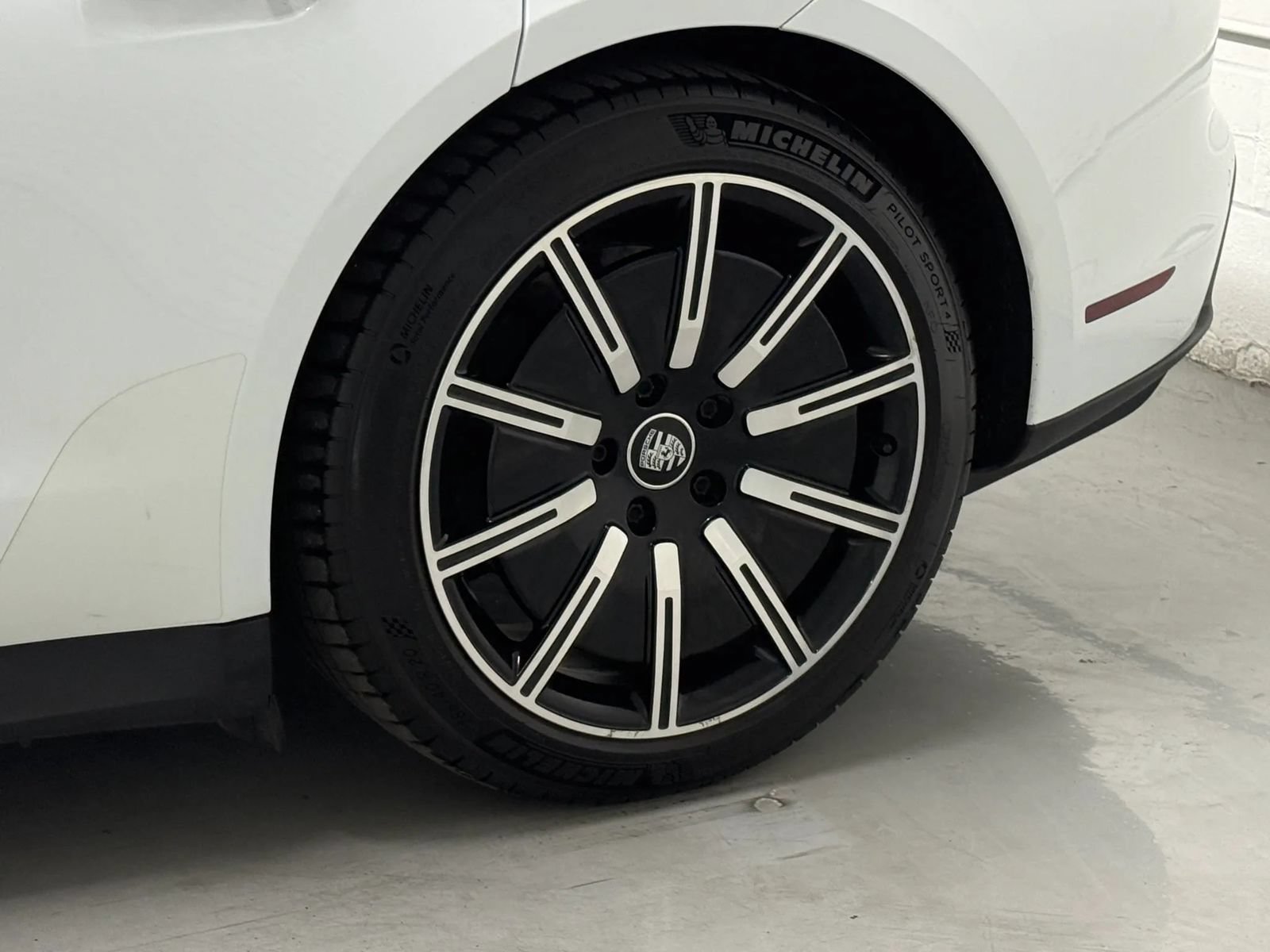 Used 2021 Porsche Taycan RWD image 47