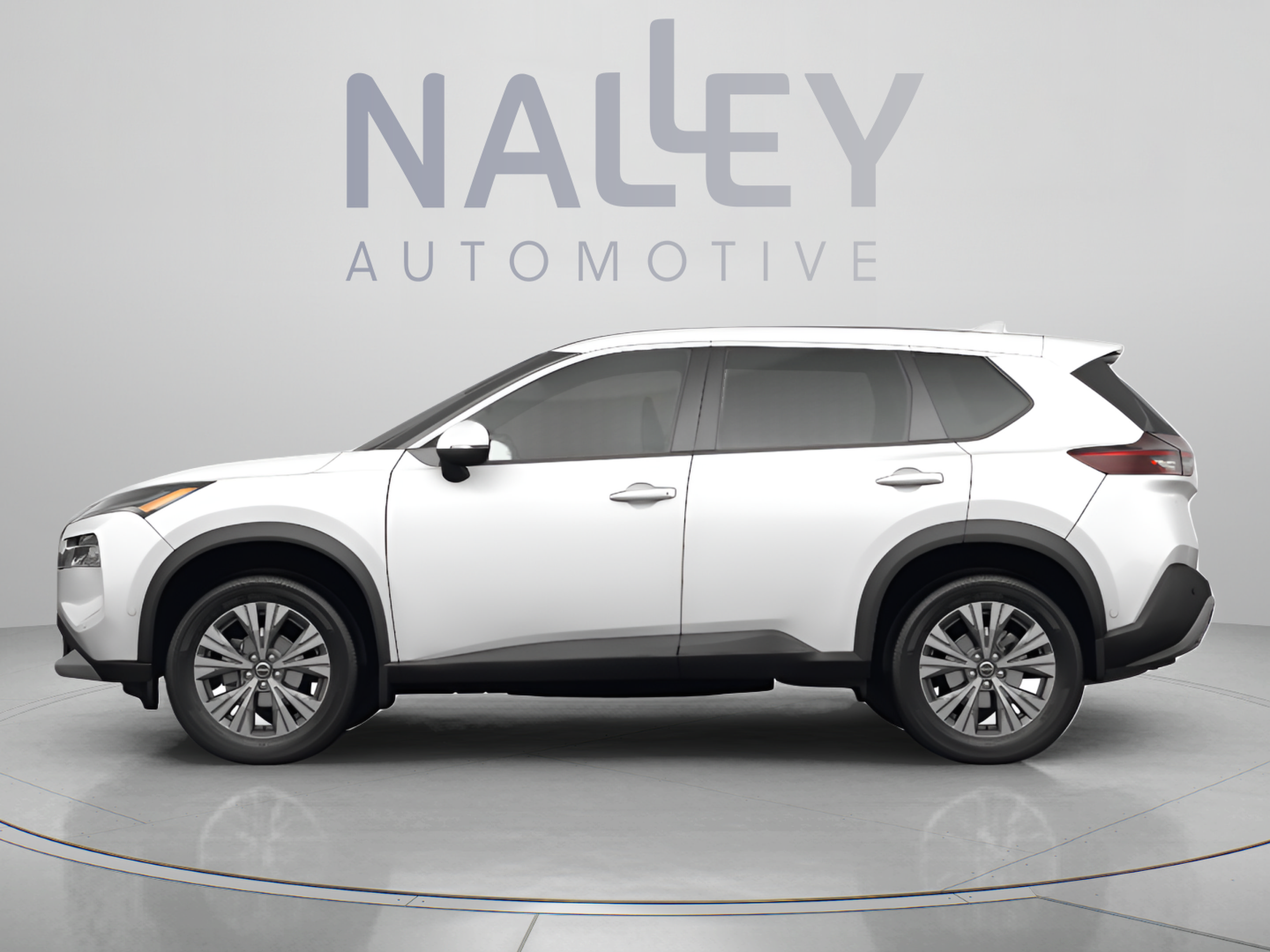 Used 2023 Nissan Rogue S FWD image 2