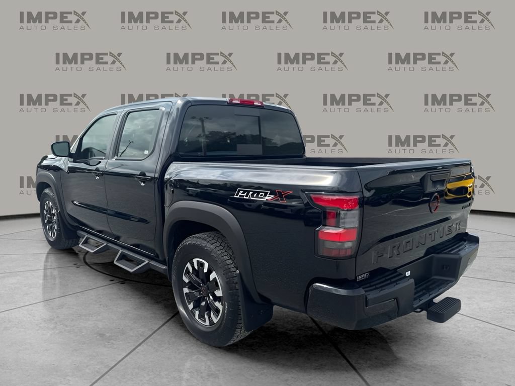 Used 2024 Nissan Frontier Pro-X RWD image 3