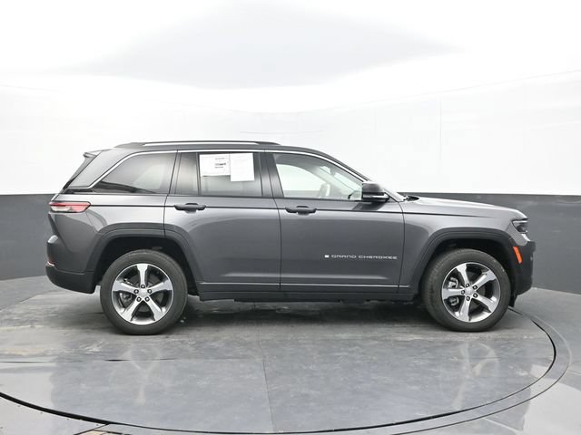 Used 2022 Jeep Grand Cherokee Limited 4xe AWD/4WD image 6