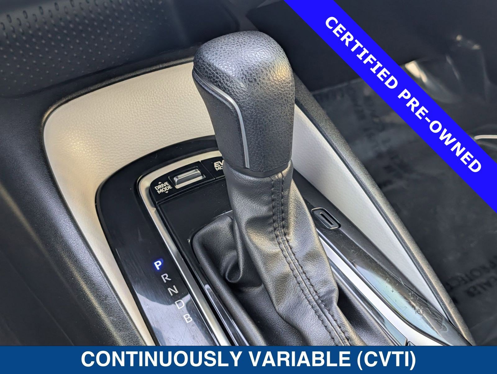 Used 2023 Toyota Corolla SE FWD image 29