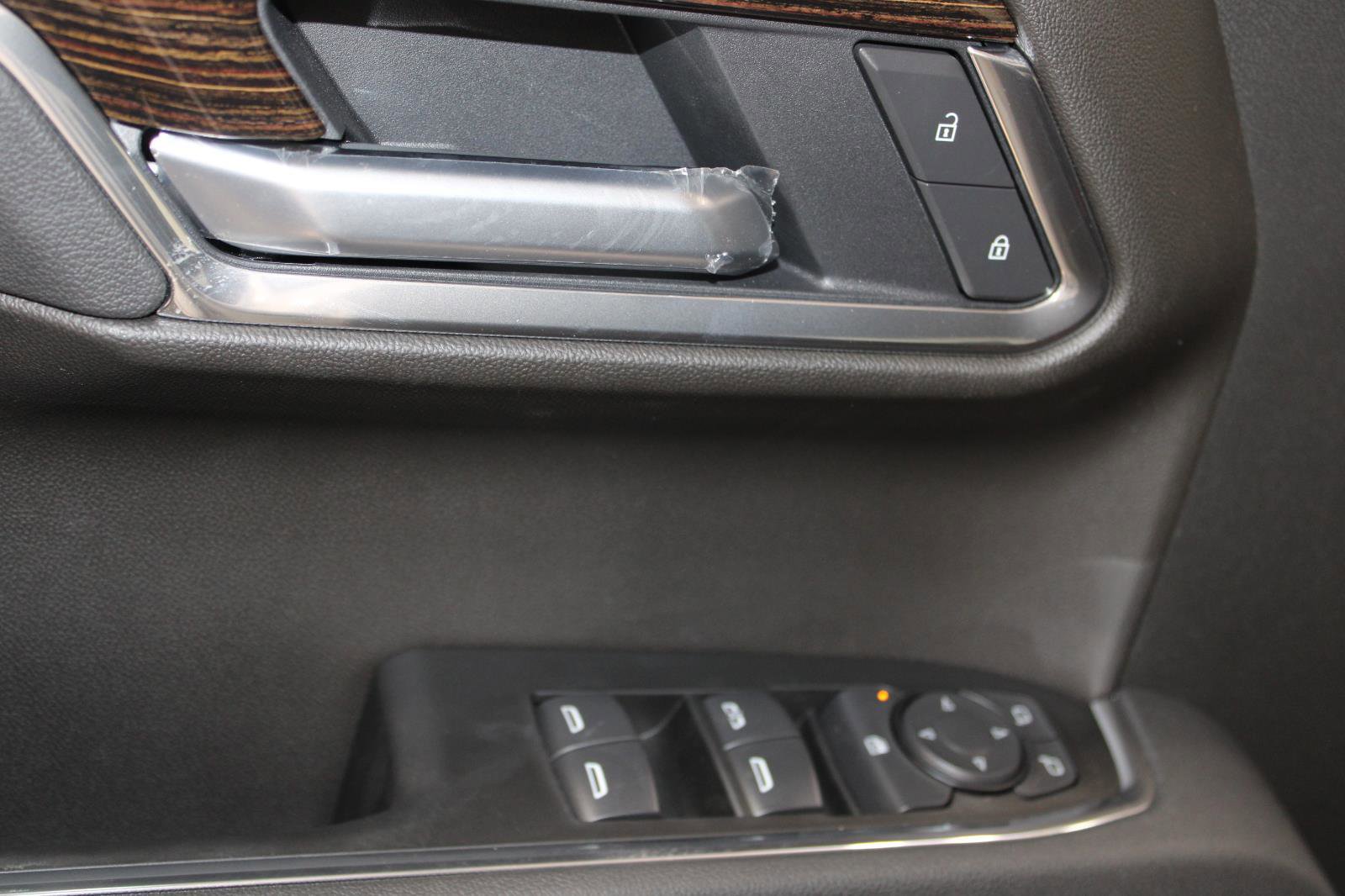 New 2026 GMC Sierra 1500 Elevation image 32