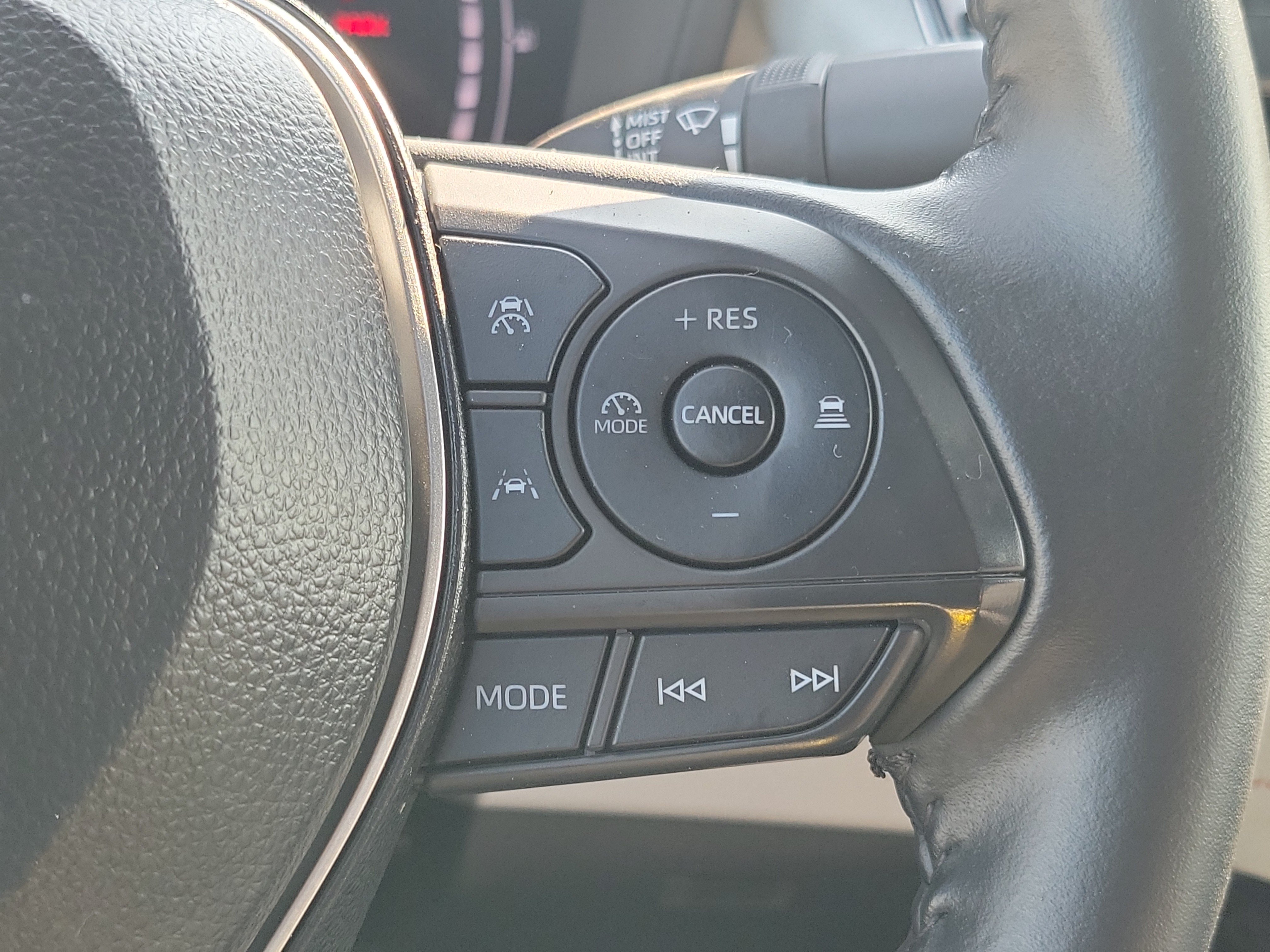 Used 2025 Toyota Corolla FX w/ Convenience Package FWD image 26