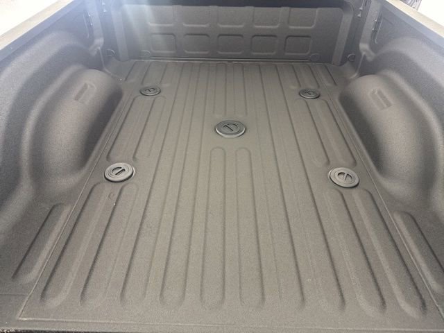 New 2025 RAM 2500 Laramie AWD/4WD image 28