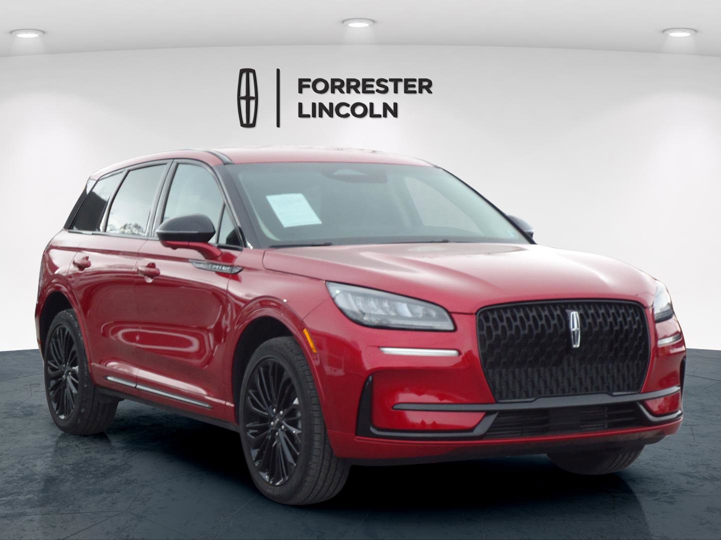 Used 2025 Lincoln Corsair AWD w/ Equipment Group 101A video 1