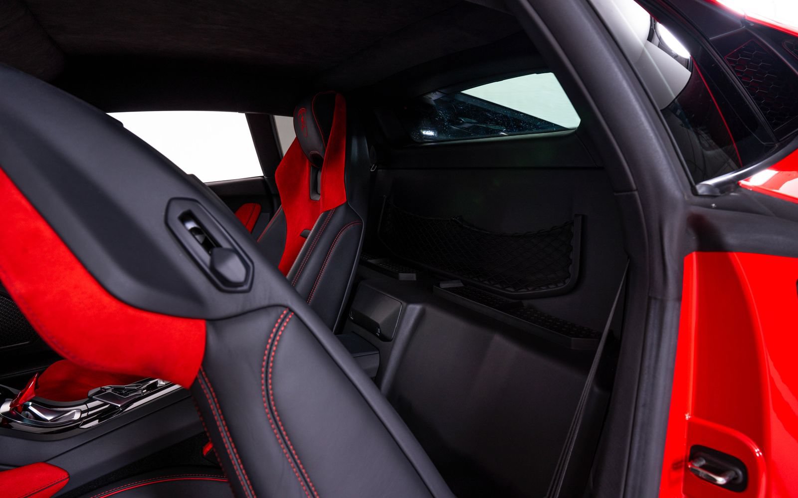 Used 2021 Lamborghini Huracan EVO RWD image 22