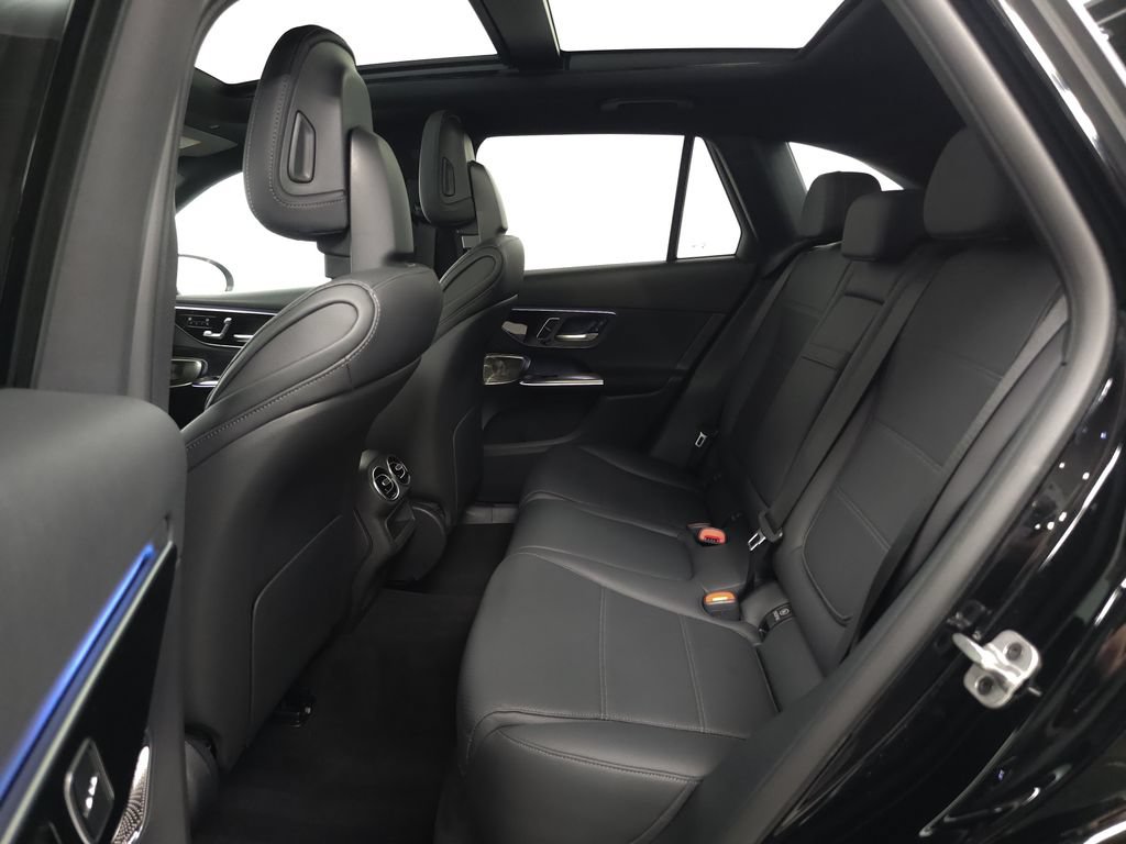 Certified 2026 Mercedes-Benz GLC 300 4MATIC image 27