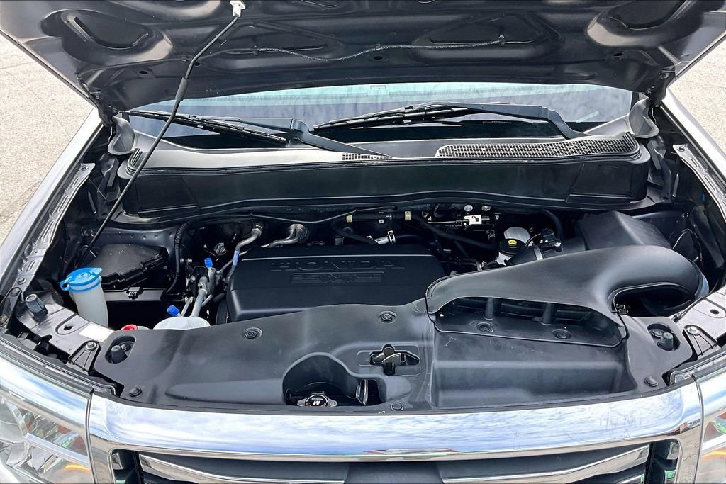 Used 2015 Honda Pilot LX image 28