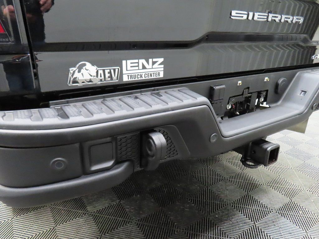 Used 2025 GMC Sierra 2500 AT4X w/ AT4X AEV Edition image 49