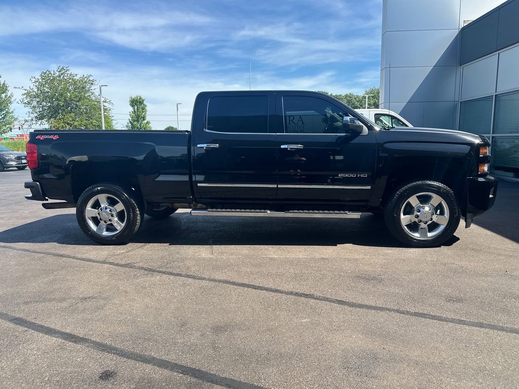 Used 2016 Chevrolet Silverado 2500 LTZ w/ Custom Sport Edition AWD/4WD image 2
