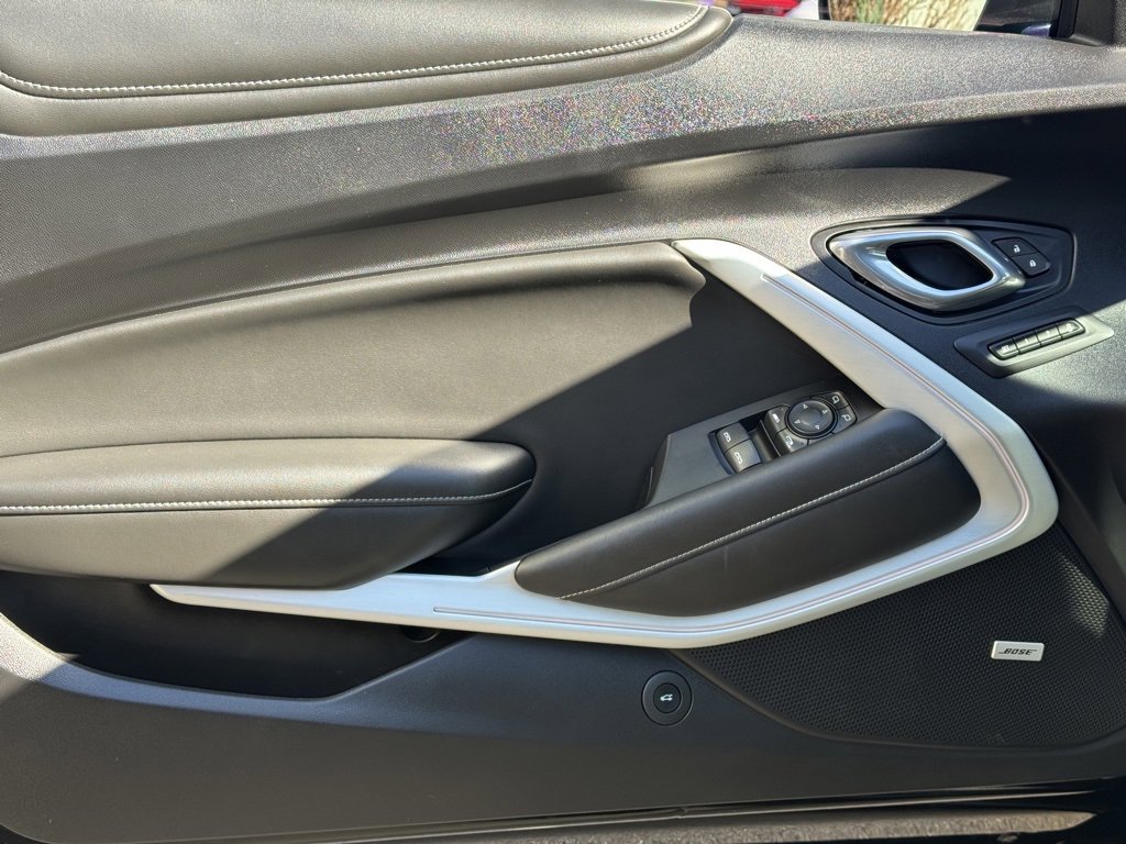 Used 2022 Chevrolet Camaro SS image 23