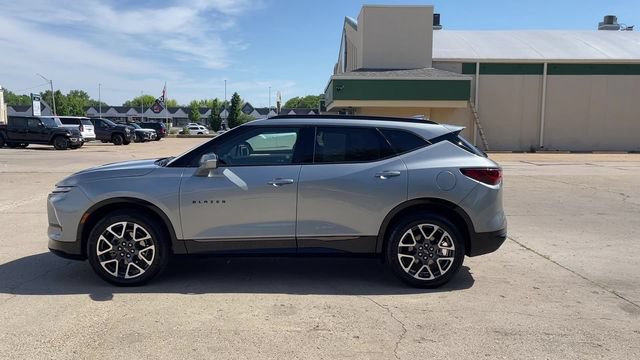 Used 2024 Chevrolet Blazer RS w/ Enhanced Convenience Package AWD/4WD image 5