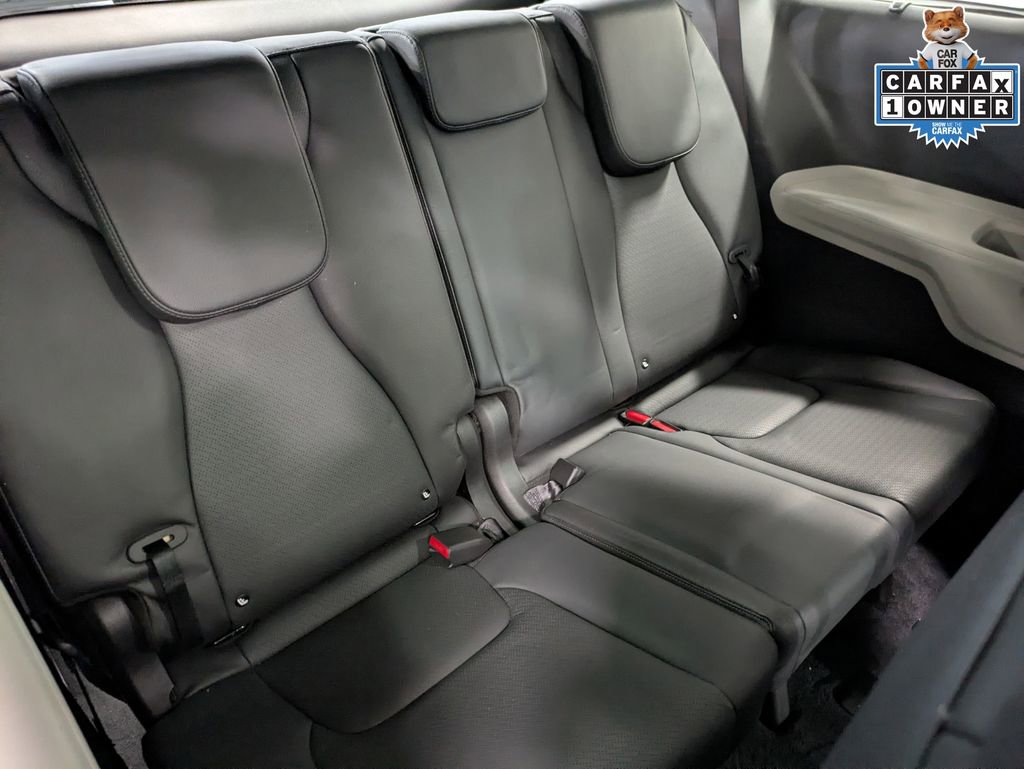 Used 2023 Kia Carnival SX Prestige FWD image 28