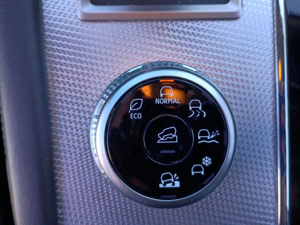 Used 2024 Mitsubishi Outlander SEL image 25