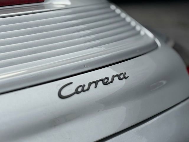 Used 2001 Porsche 911 Carrera 4 image 12