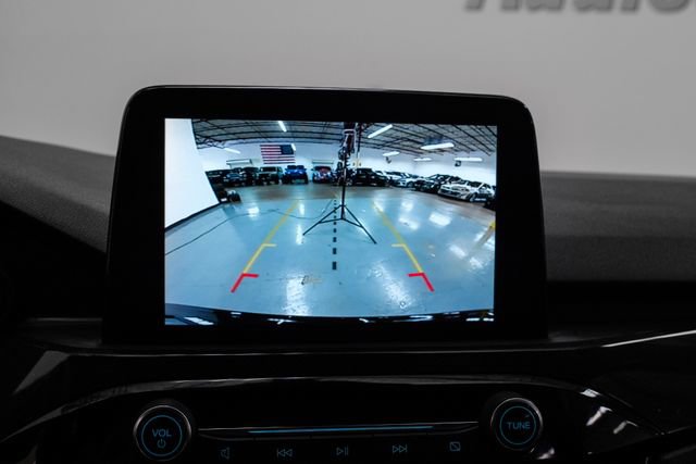 Used 2023 Ford Escape ST-Line image 18